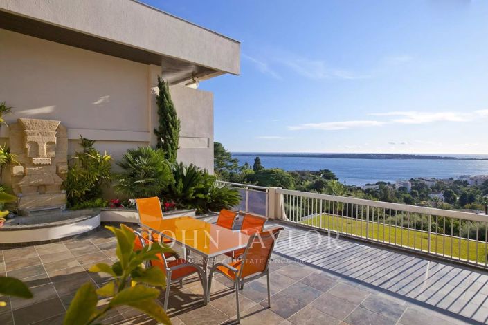 Image No.1-3 Bed Apartment for sale