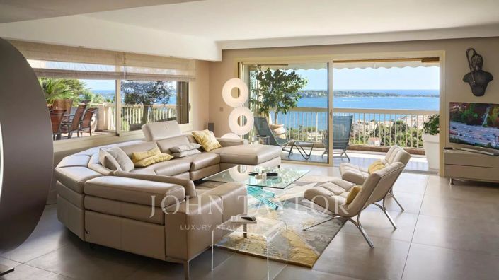 Image No.5-Appartement de 4 chambres à vendre à Cannes