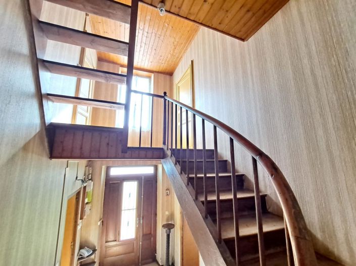 Image No.18-3 Bed House for sale