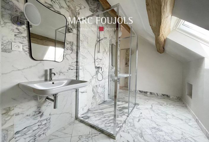 Image No.25-6 Bed House for sale