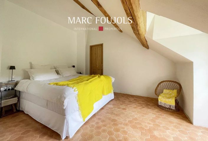 Image No.27-6 Bed House for sale