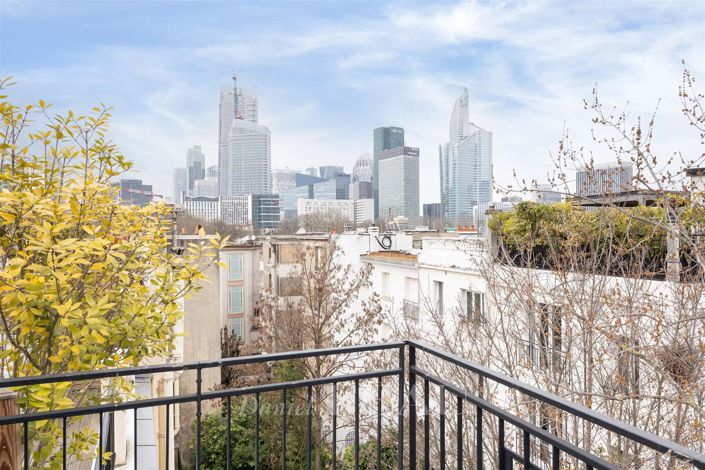 Image No.26-5 Bed House for sale