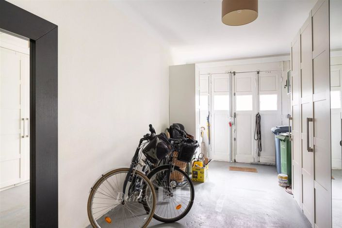 Image No.27-5 Bed House for sale