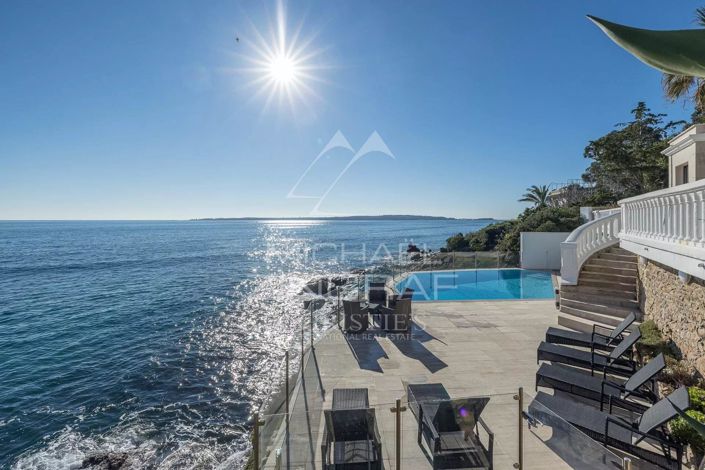 Image No.2-Maison de 6 chambres à vendre à Cannes