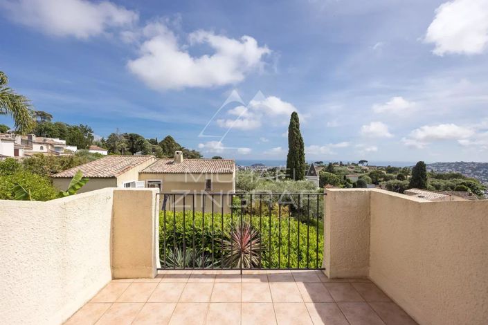 Image No.8-Maison de 4 chambres à vendre à Nice