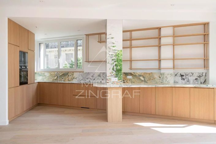 Image No.12-3 Bed Apartment for sale