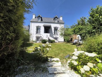 1 - Carhaix-Plouguer, Maison