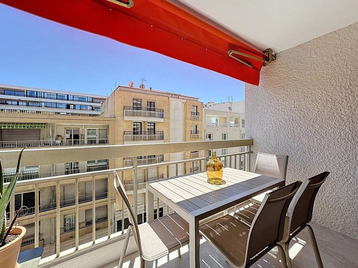 Image No.1-Appartement de 2 chambres à vendre à Cannes
