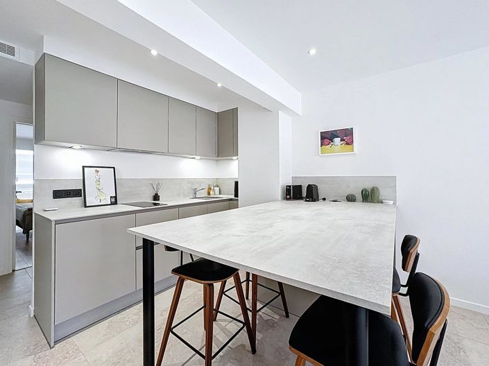 Image No.5-Appartement de 2 chambres à vendre à Cannes