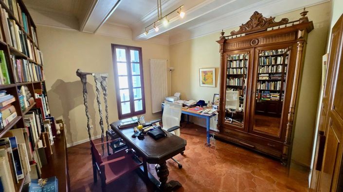 Image No.7-3 Bed House for sale