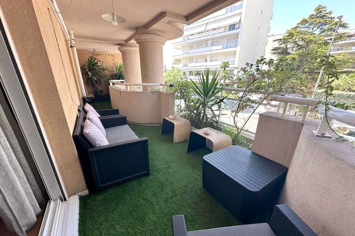 Image No.2-Appartement de 3 chambres à vendre à Cannes