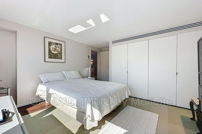 Image No.12-3 Bed Apartment for sale