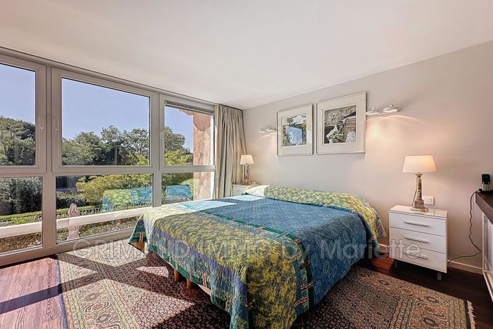 Image No.13-3 Bed Apartment for sale