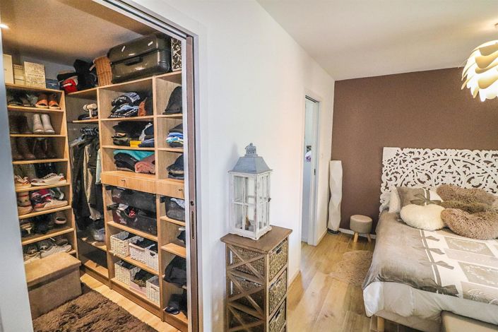 Image No.15-2 Bed House for sale