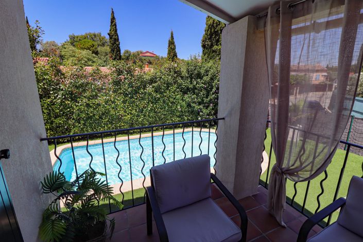 Image No.8-2 Bed House for sale