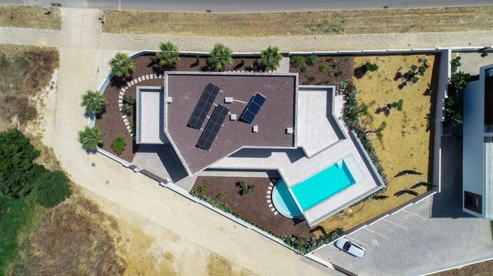 Image No.14-4 Bed House for sale