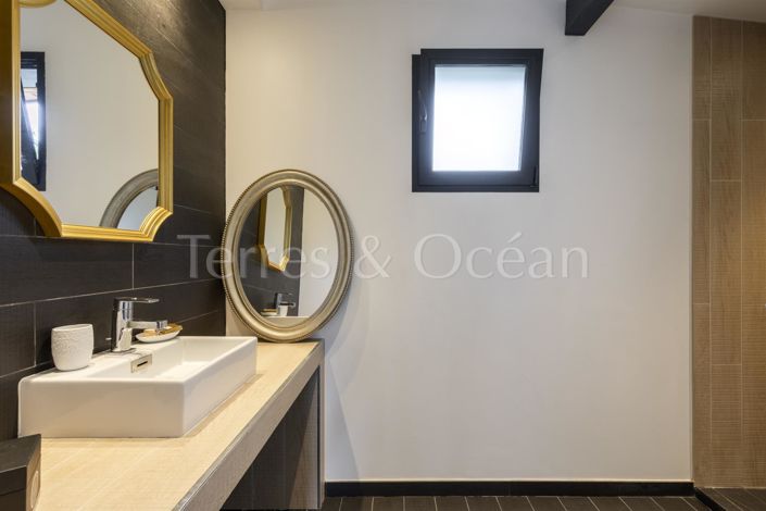 Image No.11-4 Bed House for sale