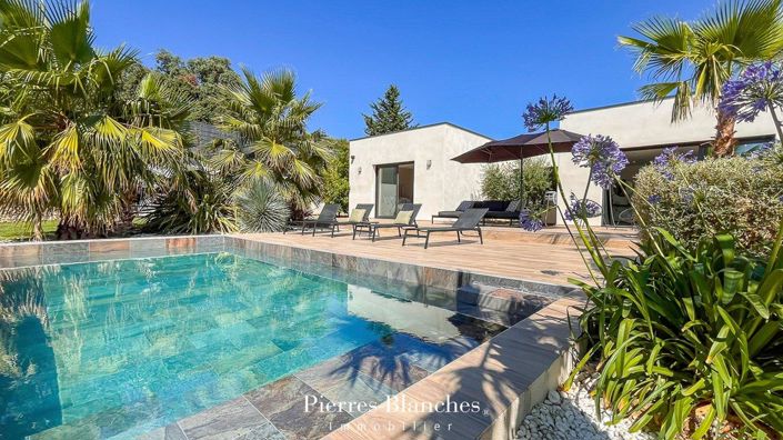 Image No.2-Maison de 5 chambres à vendre à Nîmes