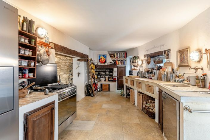 Image No.6-3 Bed House for sale