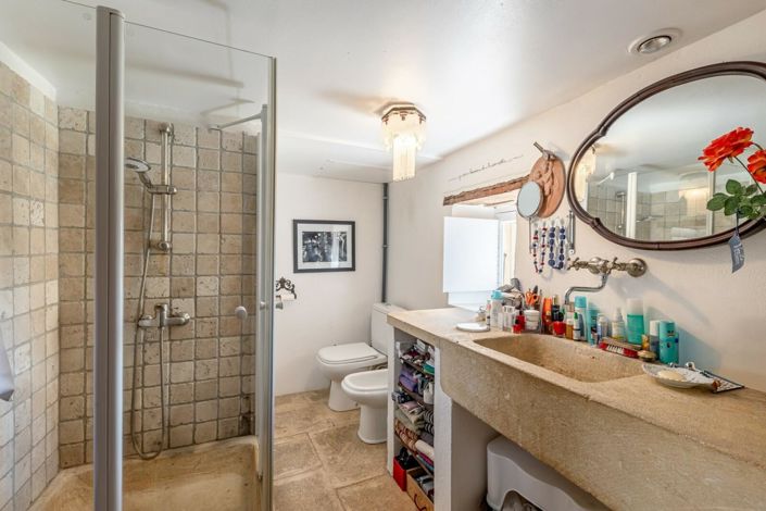 Image No.9-3 Bed House for sale