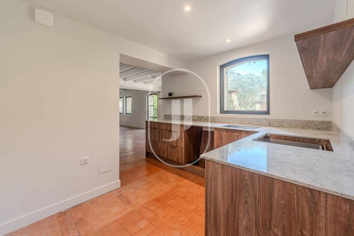 Image No.5-Maison de 5 chambres à vendre à Saint-Remy-de-Provence