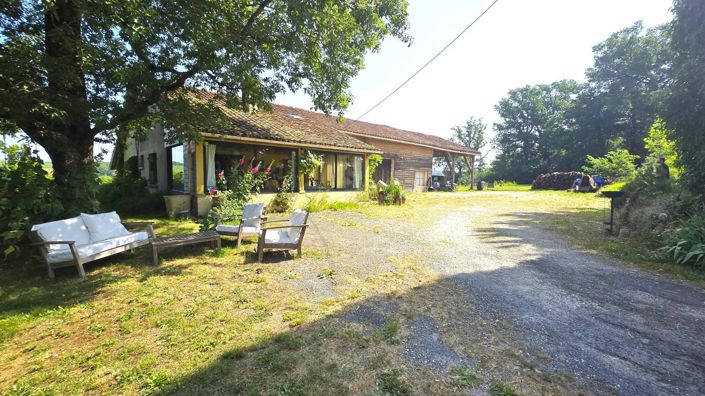 Image No.1-4 Bed House for sale