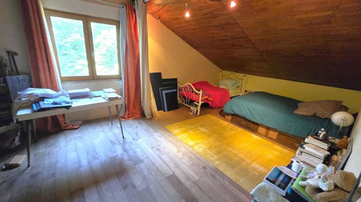 Image No.12-4 Bed House for sale