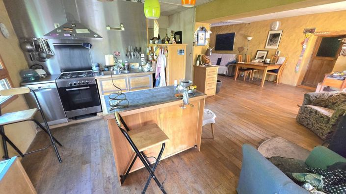 Image No.7-4 Bed House for sale