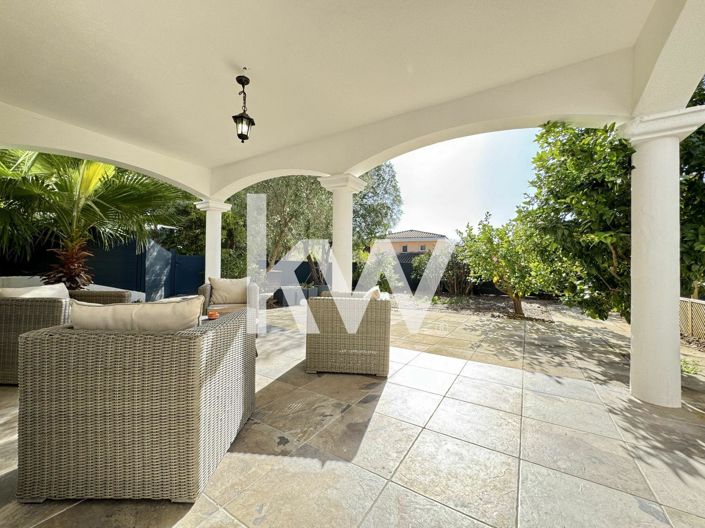 Image No.10-4 Bed House for sale