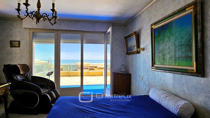 Image No.15-5 Bed House for sale