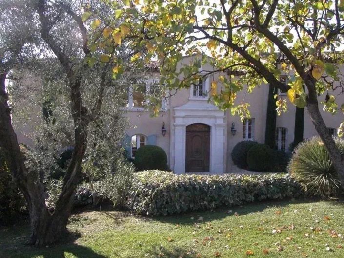 Image No.15-6 Bed House for sale