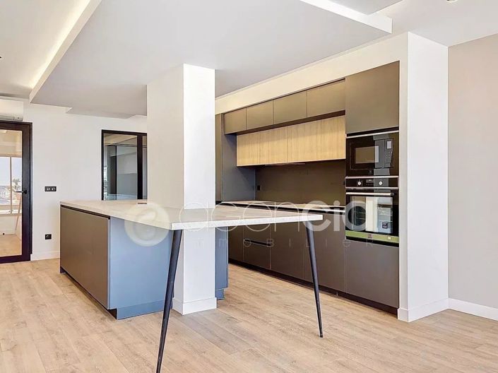 Image No.6-Appartement de 3 chambres à vendre à Cannes