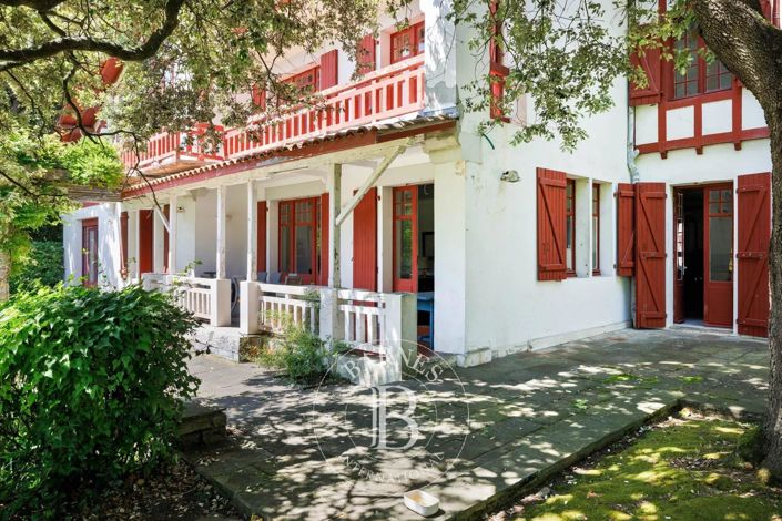 Image No.22-11 Bed House for sale