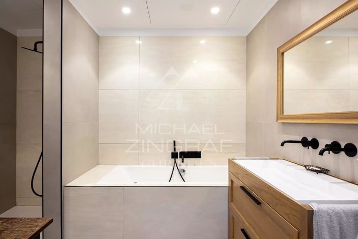 Image No.11-5 Bed House for sale