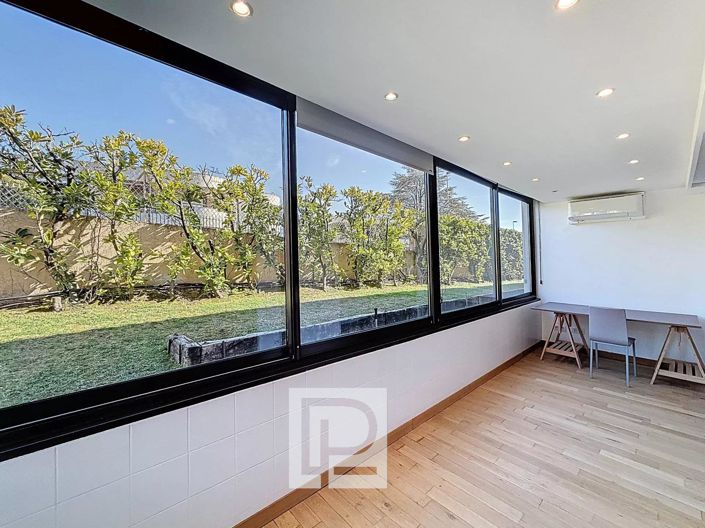 Image No.4-Appartement de 2 chambres à vendre à Cannes