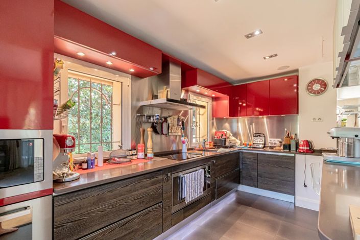 Image No.16-3 Bed House for sale