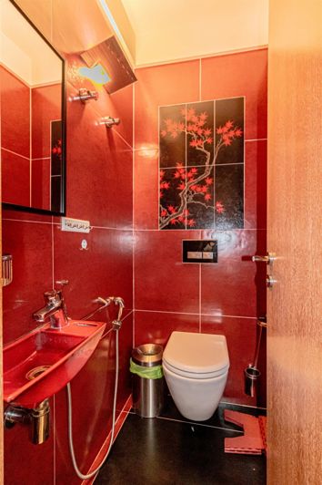 Image No.18-3 Bed House for sale