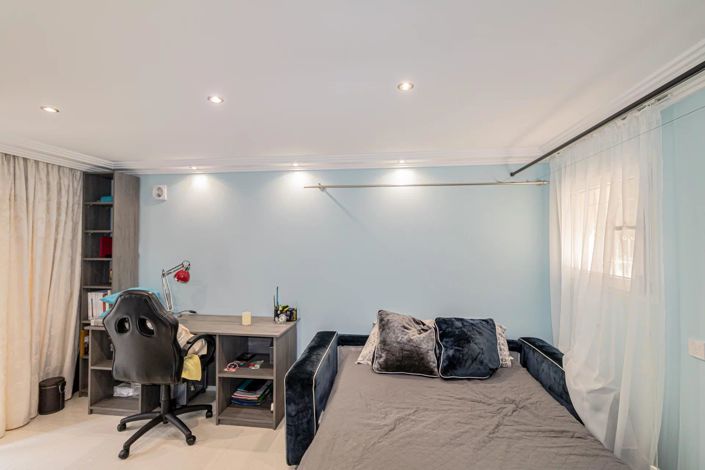 Image No.35-3 Bed House for sale