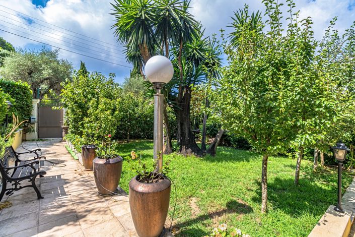 Image No.7-3 Bed House for sale