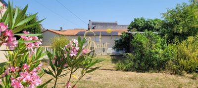 1 - Richelieu, Maison