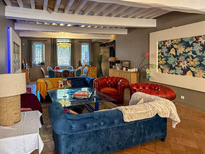 Image No.5-9 Bed House for sale