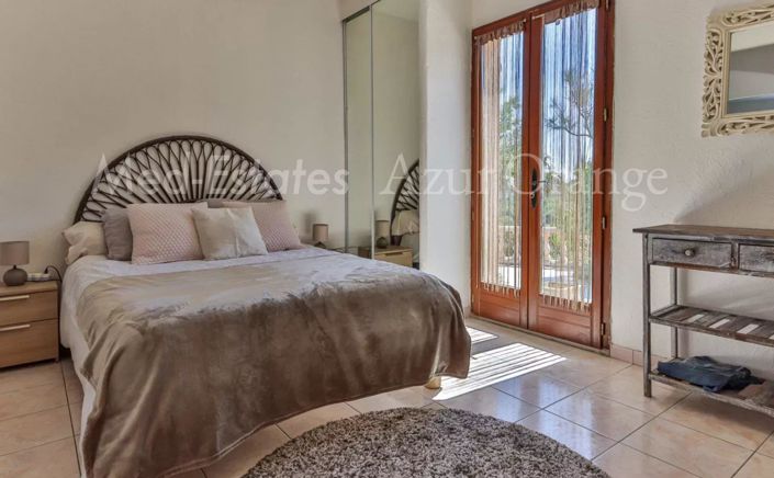 Image No.10-Maison de 9 chambres à vendre à Le Plan-de-la-Tour