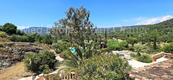 Image No.12-Maison de 9 chambres à vendre à Le Plan-de-la-Tour