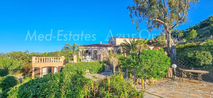 Image No.2-Maison de 9 chambres à vendre à Le Plan-de-la-Tour