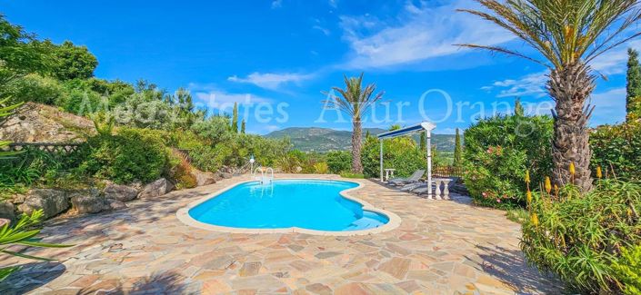 Image No.3-Maison de 9 chambres à vendre à Le Plan-de-la-Tour