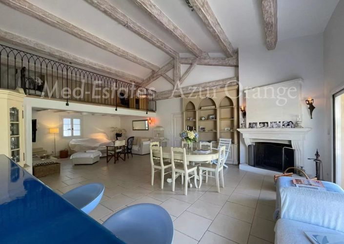 Image No.7-4 Bed House for sale