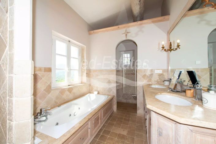 Image No.18-Maison de 6 chambres à vendre à Le Plan-de-la-Tour