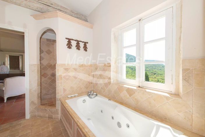 Image No.21-Maison de 6 chambres à vendre à Le Plan-de-la-Tour