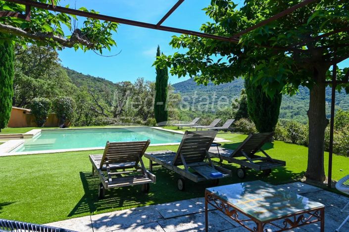 Image No.5-Maison de 6 chambres à vendre à Le Plan-de-la-Tour