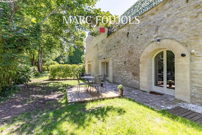 Image No.1-7 Bed House for sale